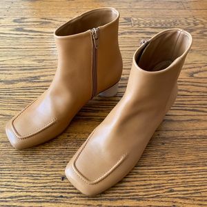 LOQ Bianca Ankle Boot